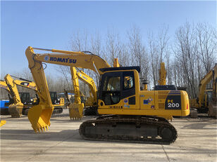 حفارة مجنزرة Komatsu PC200-8 PC200-7 PC200-6 PC220-7