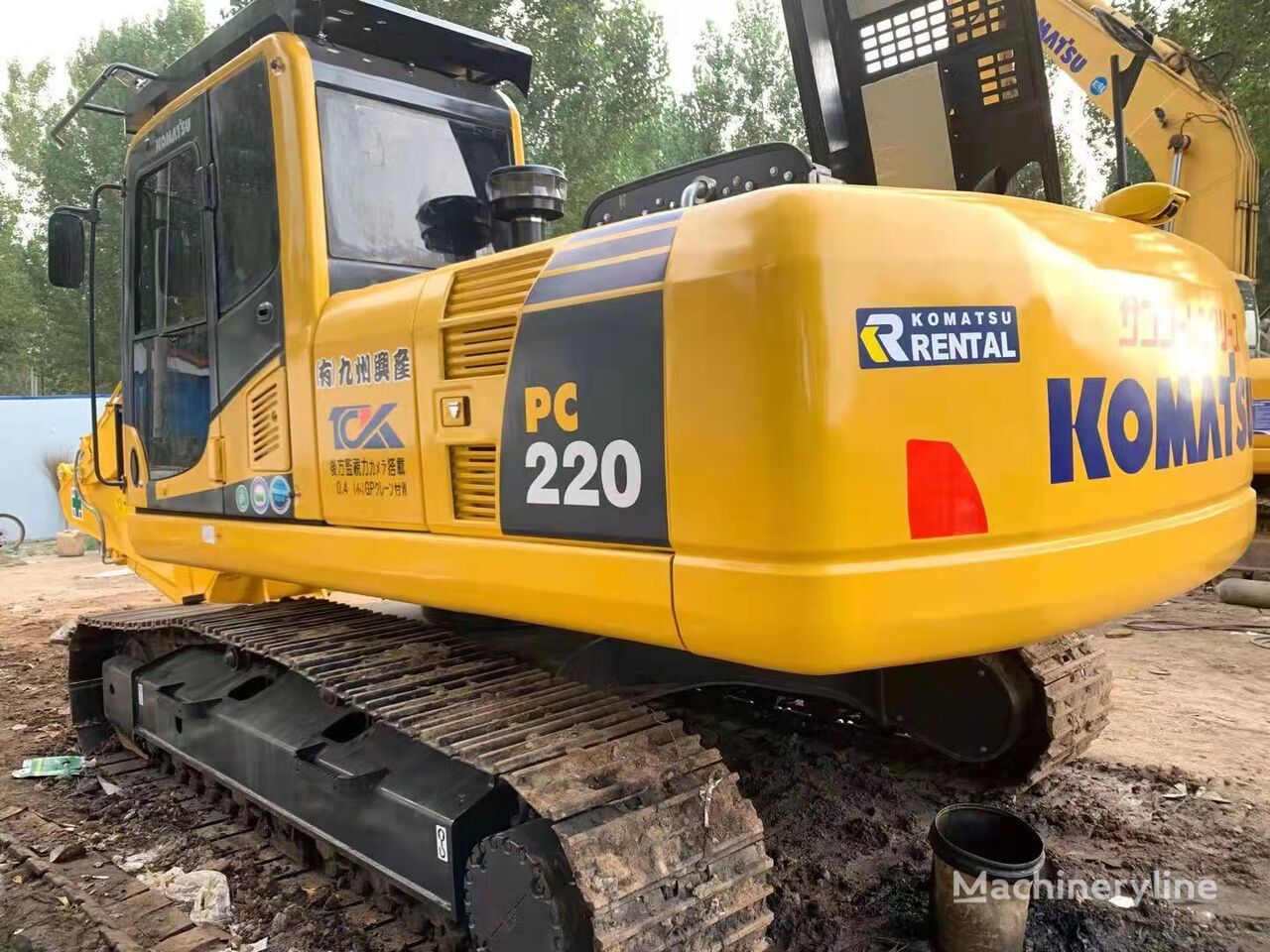 حفارة مجنزرة Komatsu PC220