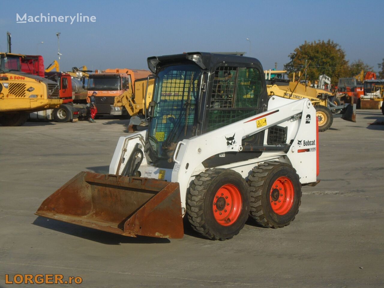 جرافة ذات عجلات Bobcat S450