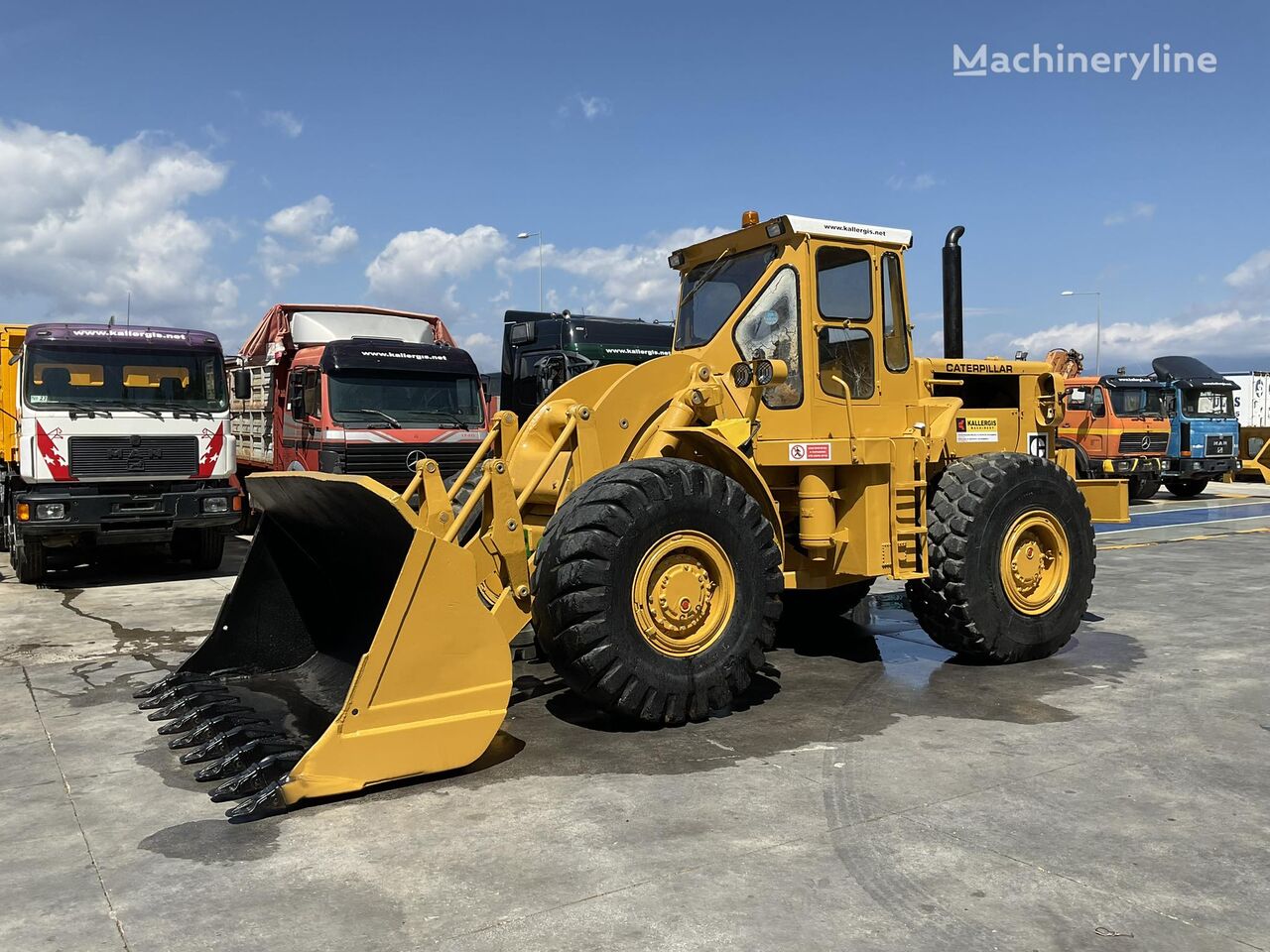 جرافة ذات عجلات Caterpillar 966C