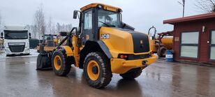 جرافة ذات عجلات JCB 411 +4