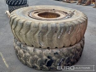 إطار العجلة لجرافة ذات العجلات Goodyear 18.00R33 Tyre & Rim (2 of)